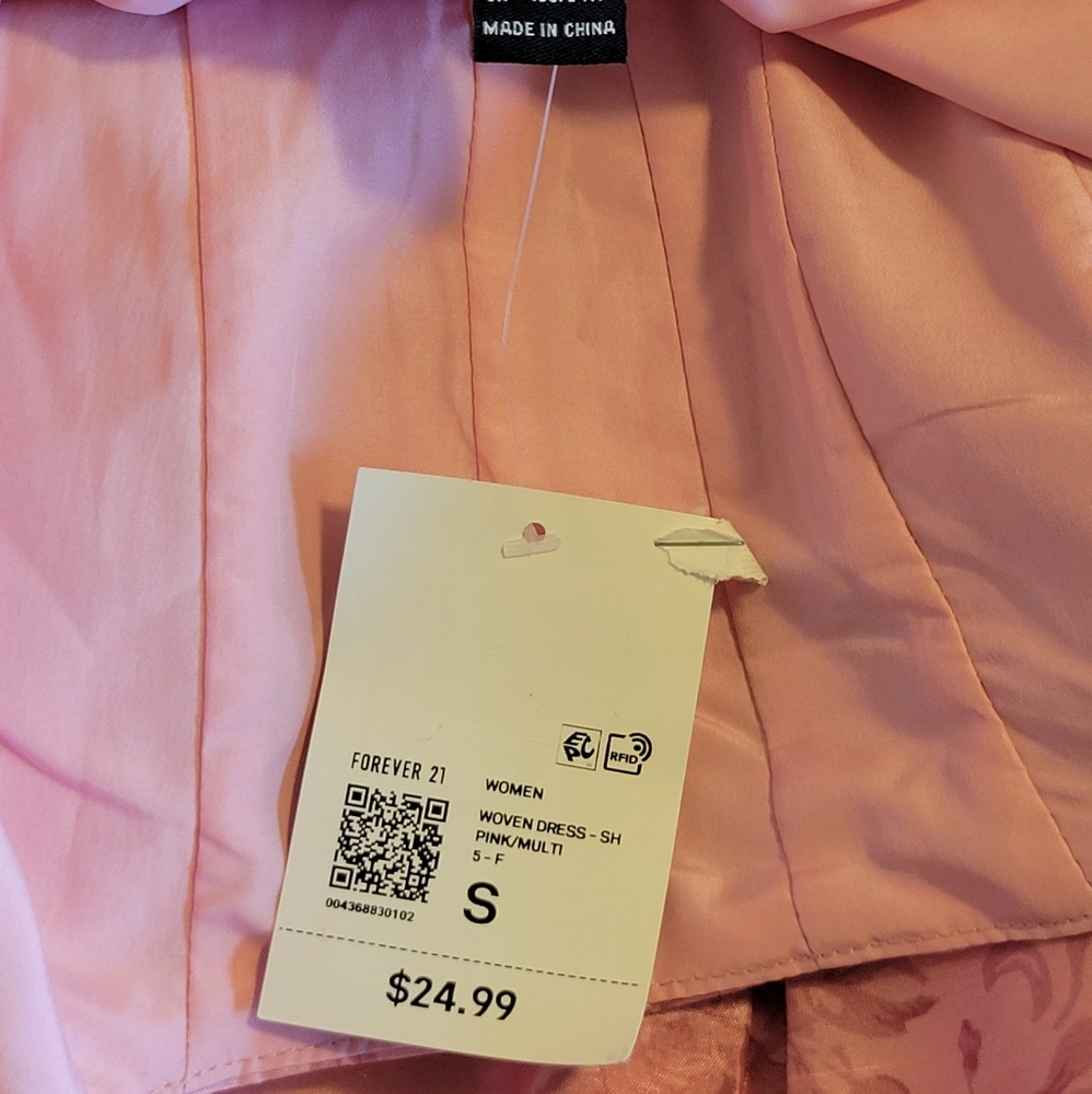 Forever 21 size small beautiful pink dress - Picture 6 of 7